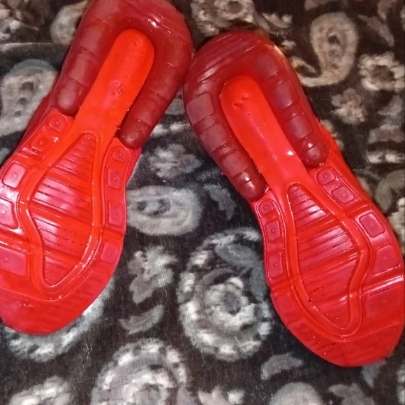 Nike Shoes VTM - Picture 3 of 7